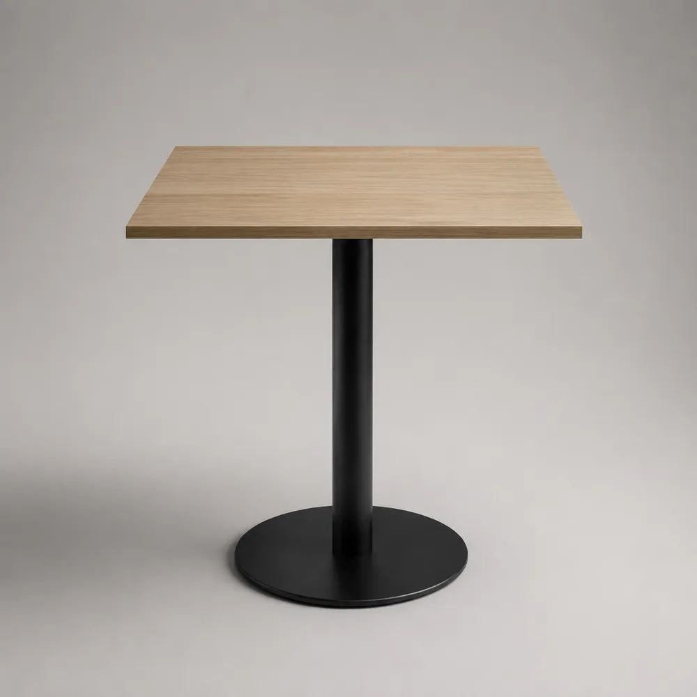 Quadratischer Esstisch aus MDF mit Eichenfurnier und Stahlgestell, Natureiche/Schwarz, 80 x 80 x 75 cm