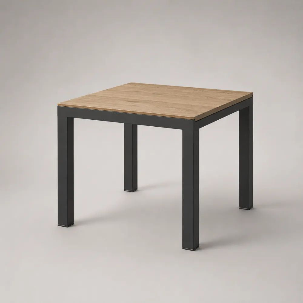 Quadratischer Esstisch 80 × 80 × 75 cm mit Spanplatten-Tischplatte in Eichefarben und schwarzem Stahlgestell